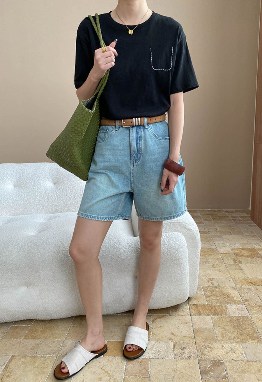 Fake Embroidered Pocket Crew Neck T-Shirt in Black