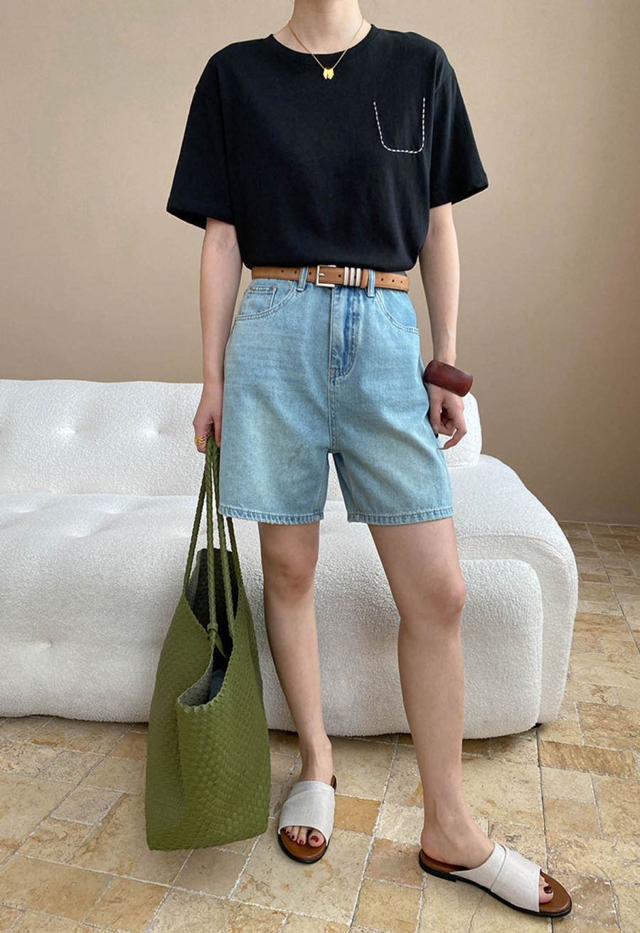 Fake Embroidered Pocket Crew Neck T-Shirt in Black
