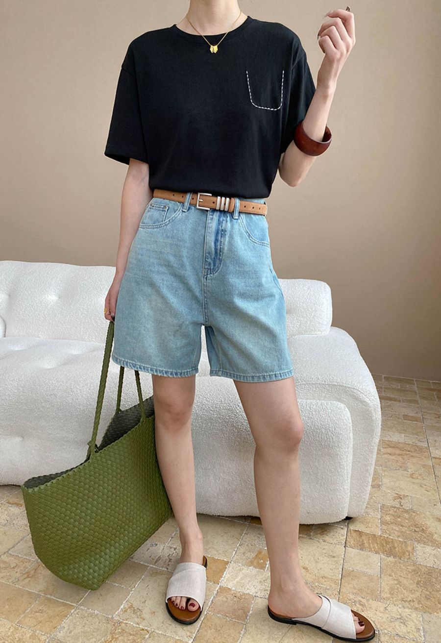 Fake Embroidered Pocket Crew Neck T-Shirt in Black