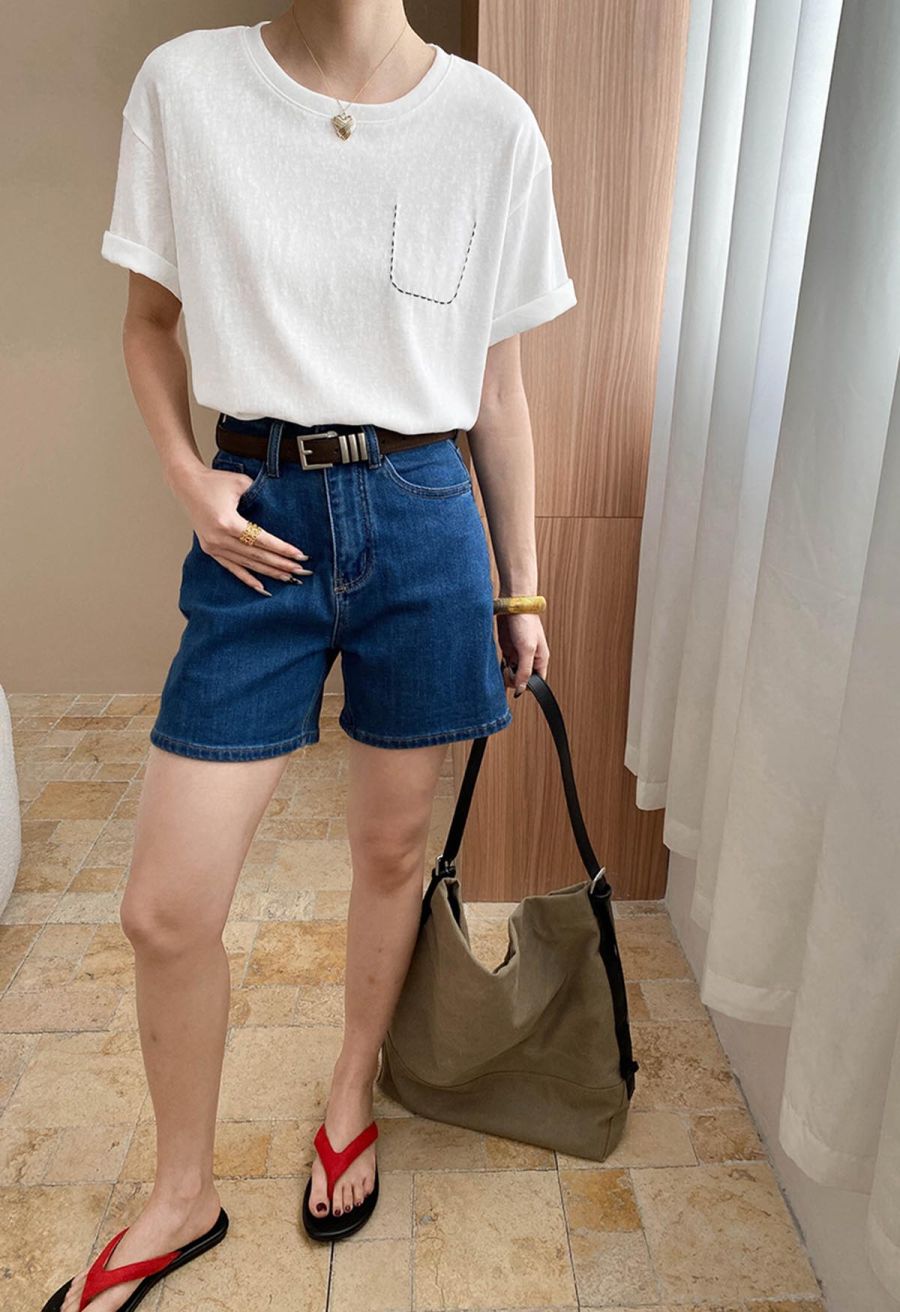 Fake Embroidered Pocket Crew Neck T-Shirt in Ivory