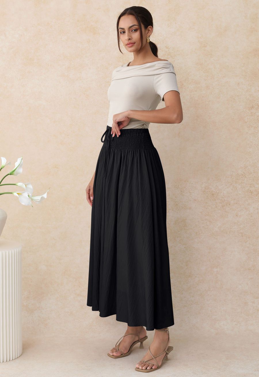 Self-Tie Shirred Waist Crinkle Skirt in Black