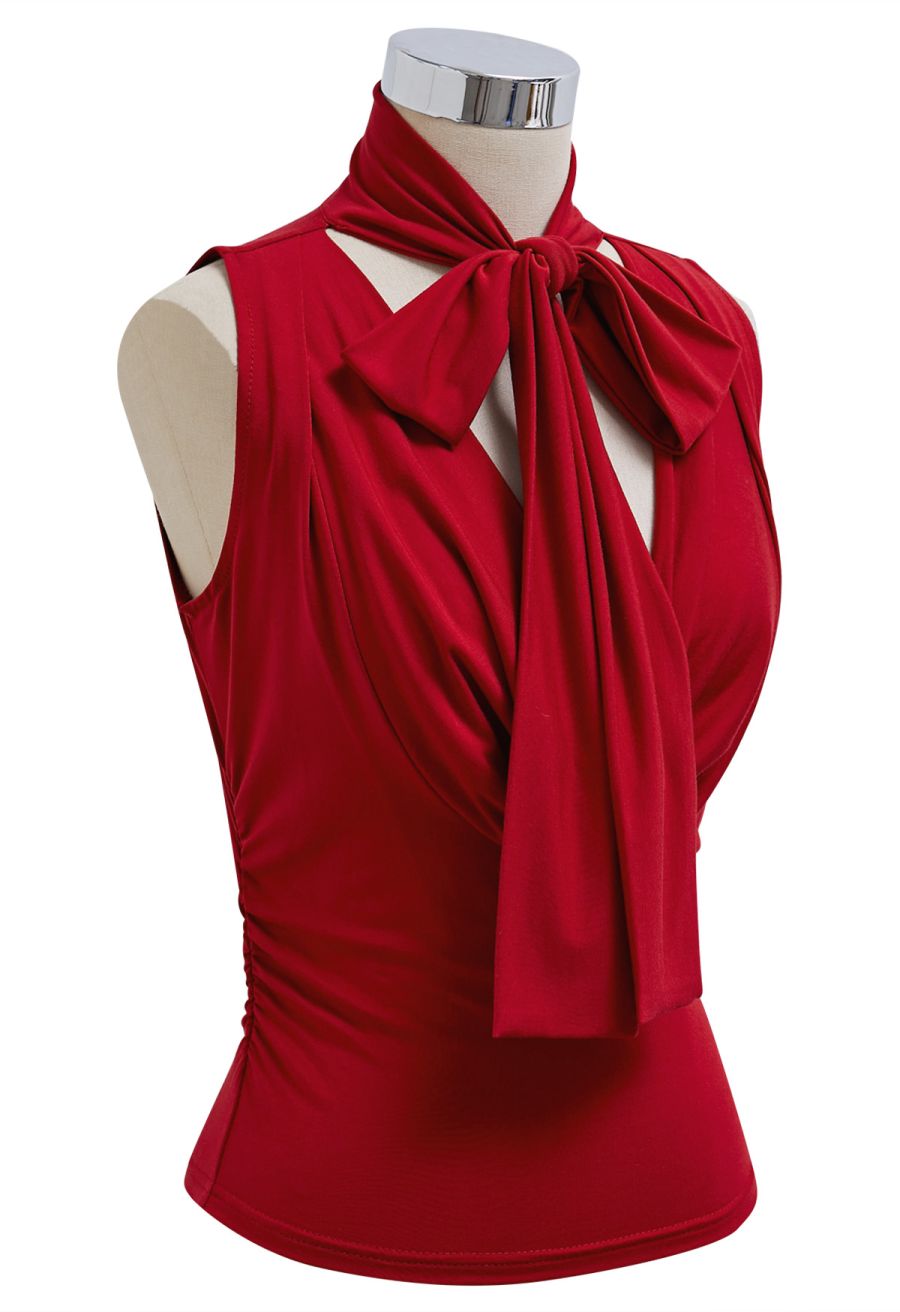 Self-Tie Bowknot Cowl Neck Ruched Top in Red