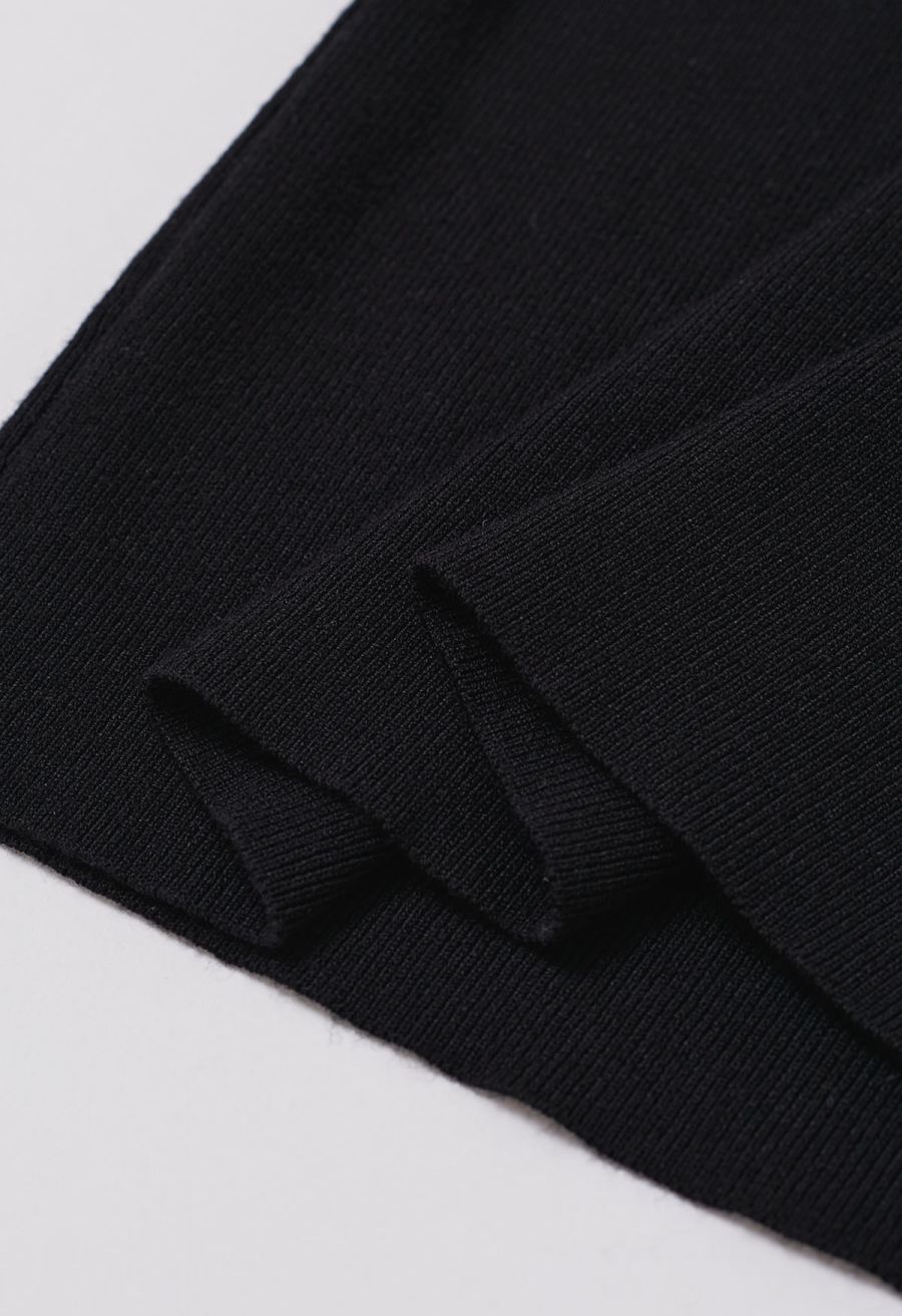 Simplicity Off-Shoulder Knit Top in Black