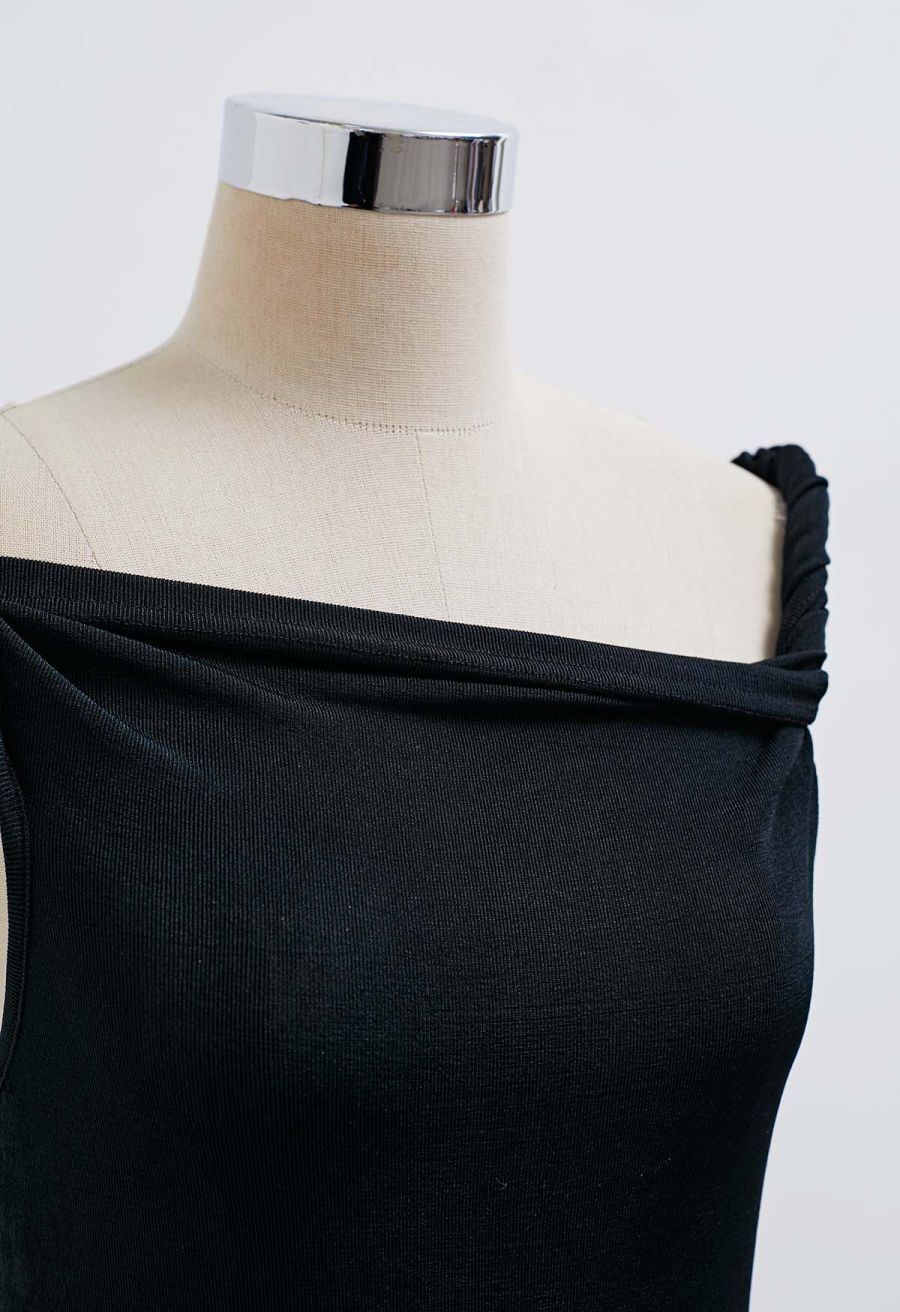 Twisted Strap Cami Top in Black