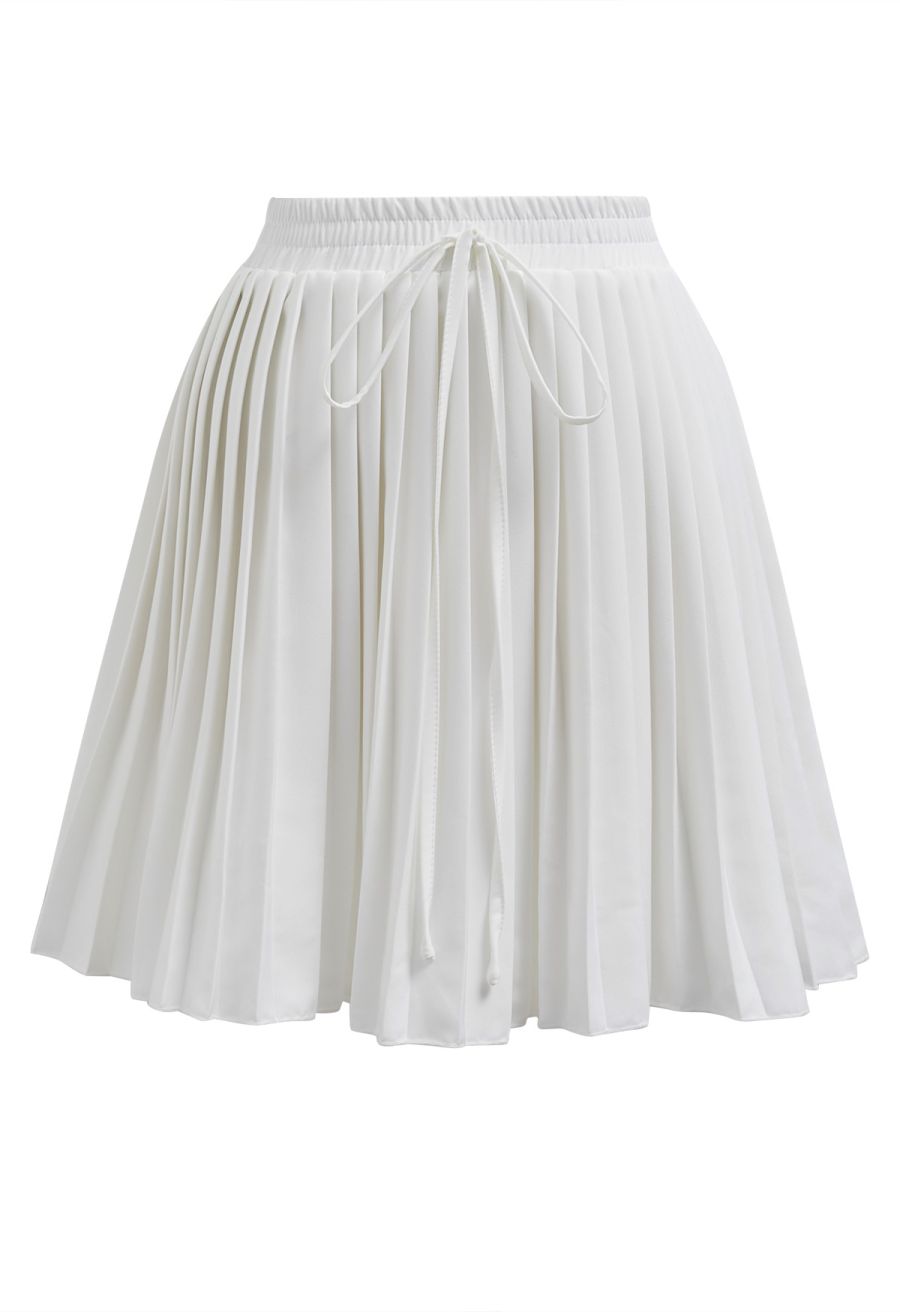 Button Down Vest and Pleated Mini Skirt Set in White