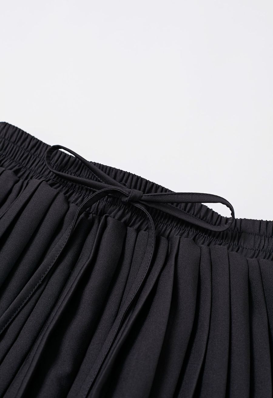 Button Down Vest and Pleated Mini Skirt Set in Black