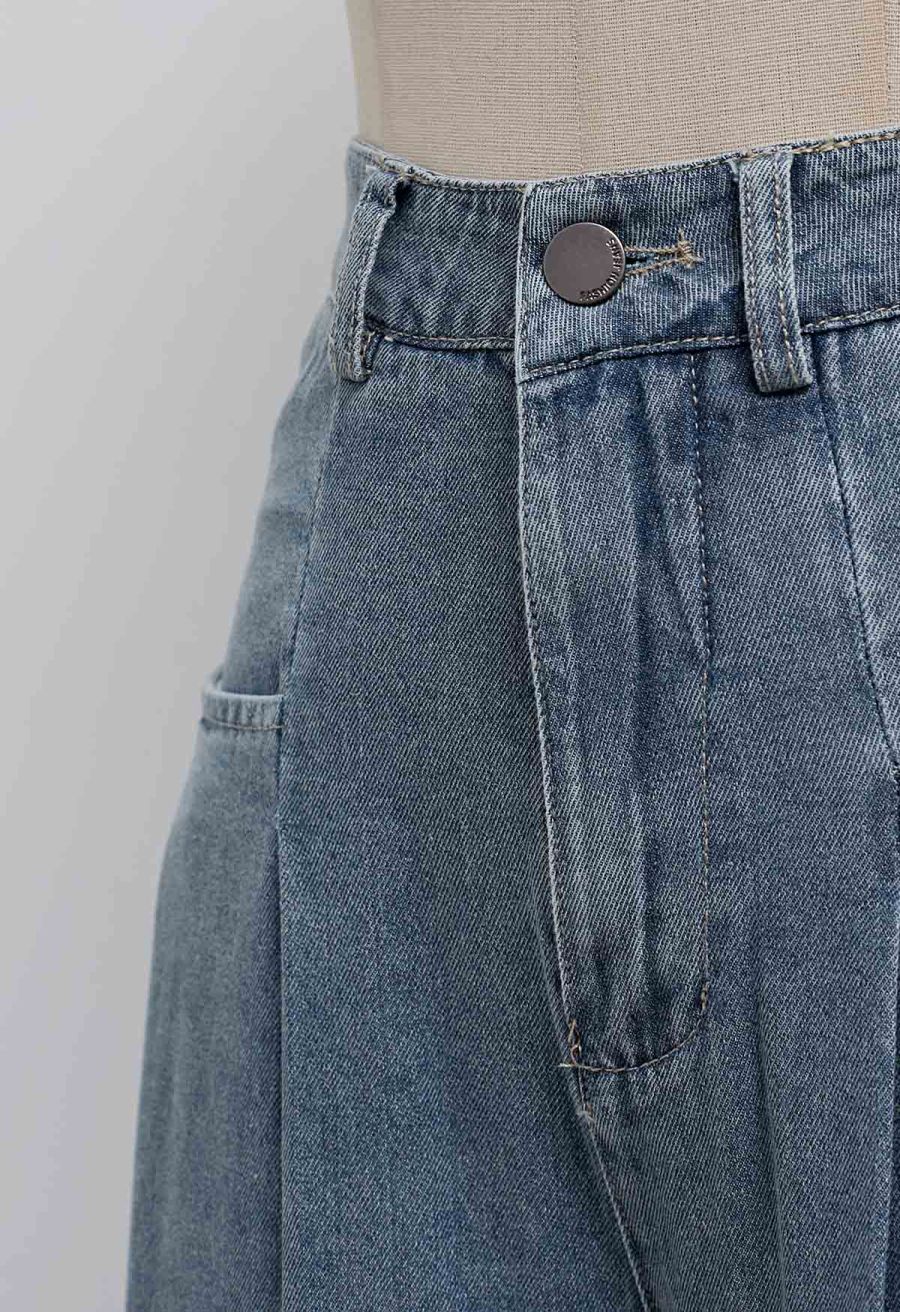 Patch Pocket Wide-Leg Wash Denim Jeans