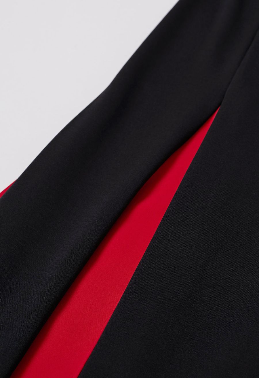Long Sleeve Contrast Color Panel Maxi Dress in Red