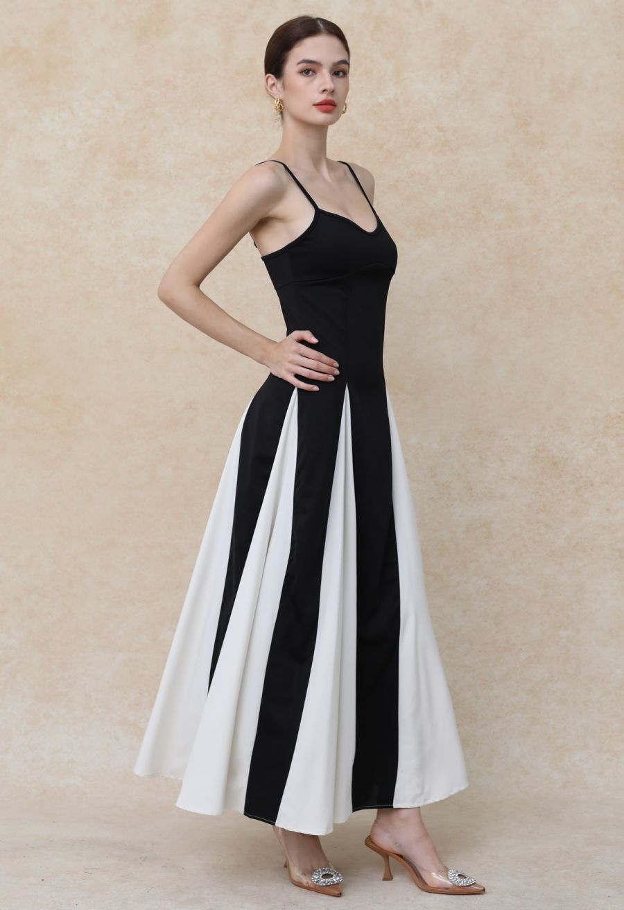 Stylish Contrast Color Panel Cami Maxi Dress in Ivory