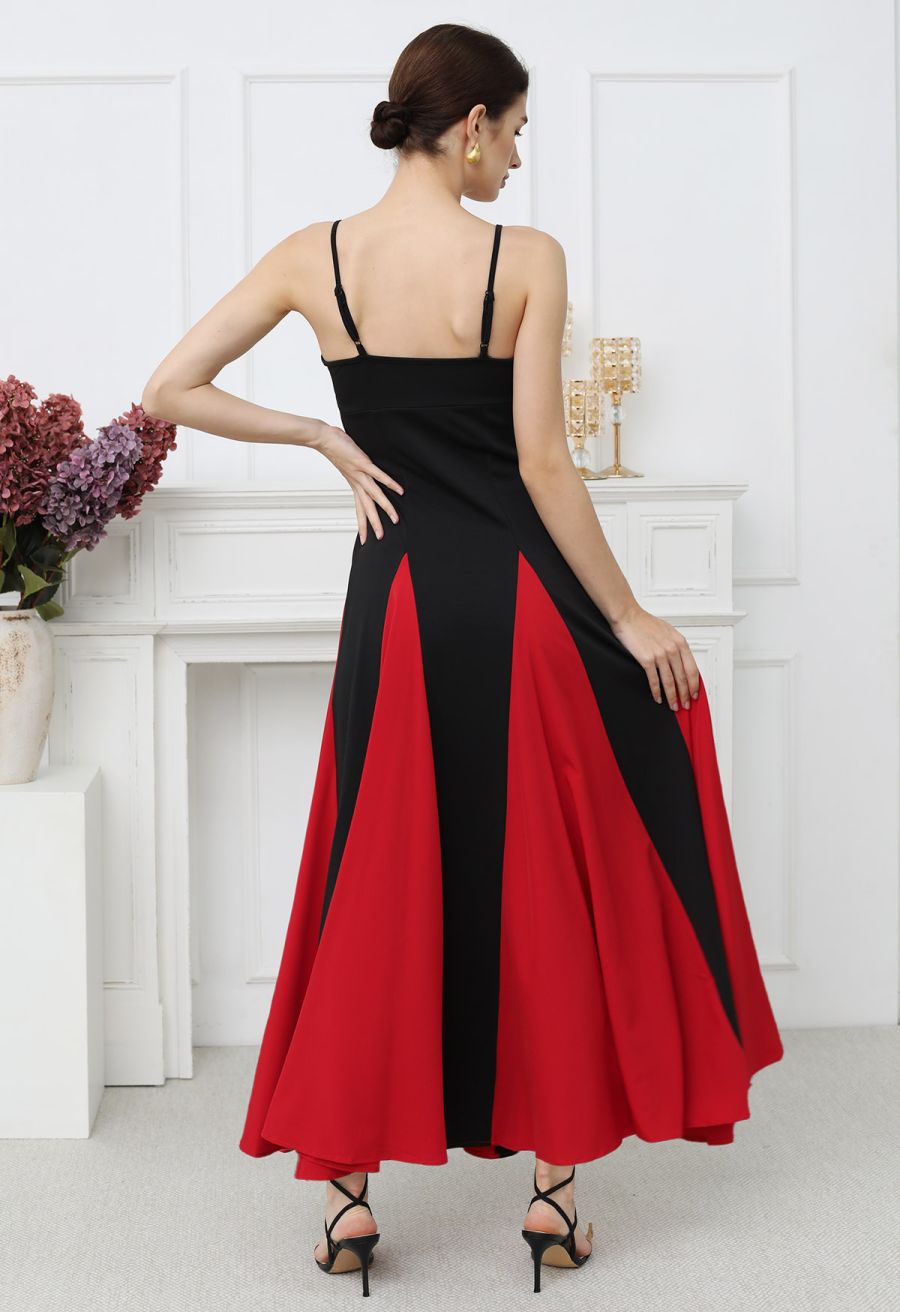 Stylish Contrast Color Panel Cami Maxi Dress in Red