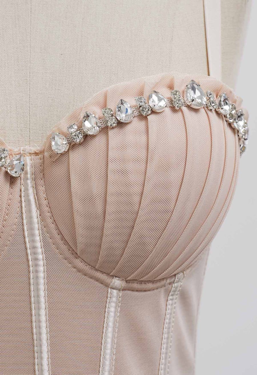 Pear-Shaped Rhinestone Pleated Mesh Bra Top in Nude