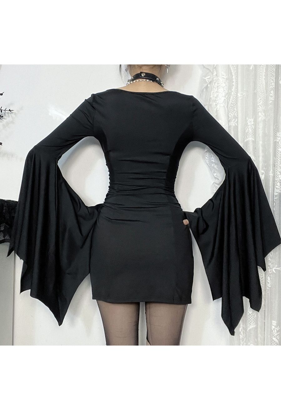 Sweetheart Neck Batwing Sleeve Bodycon Mini Dress