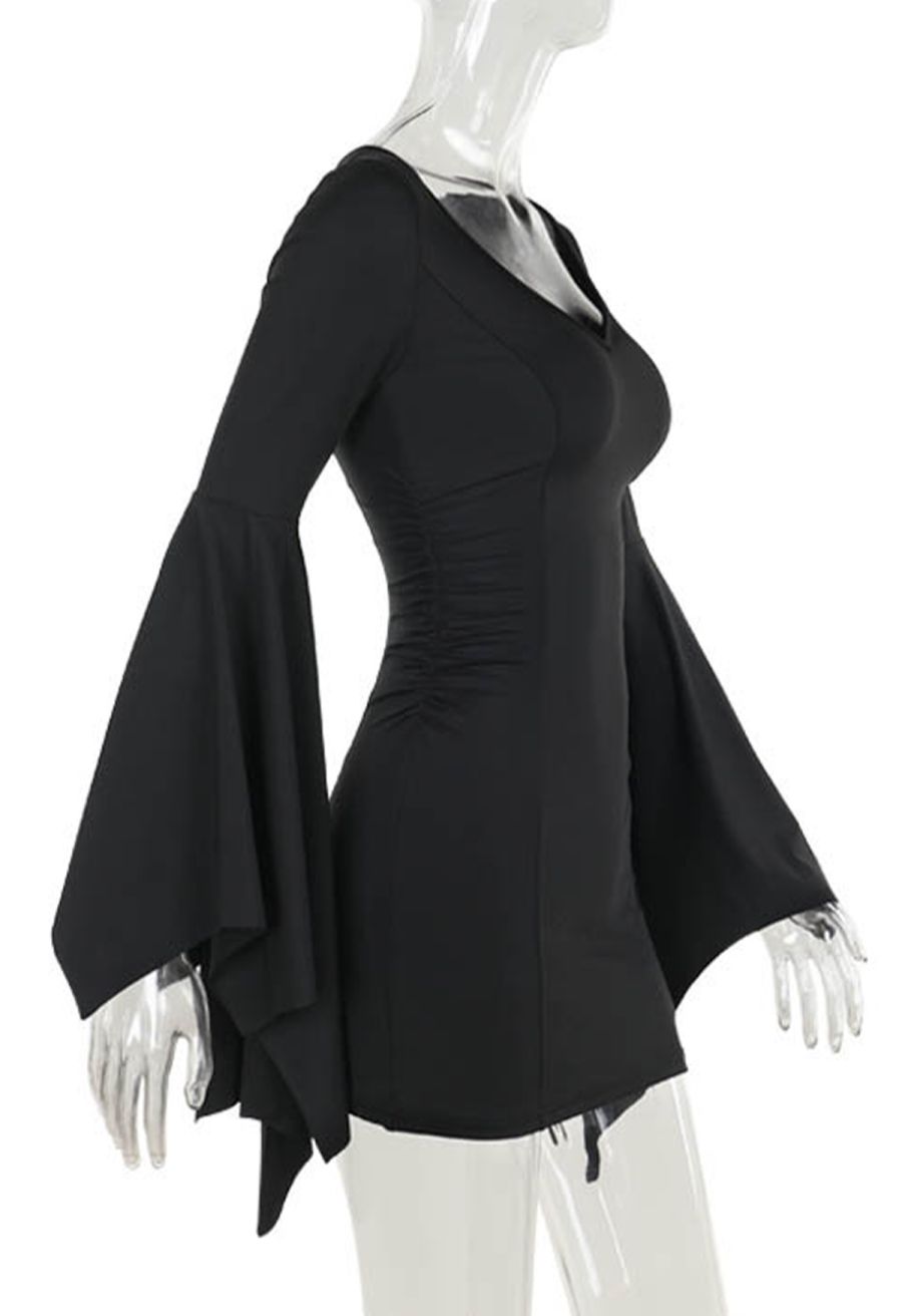 Sweetheart Neck Batwing Sleeve Bodycon Mini Dress