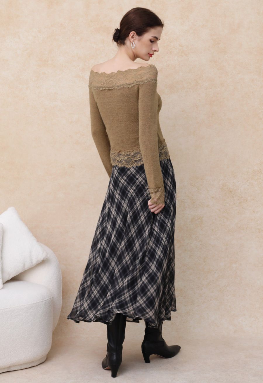 Flowy Plaid Panel Chiffon Flare Maxi Skirt in Black