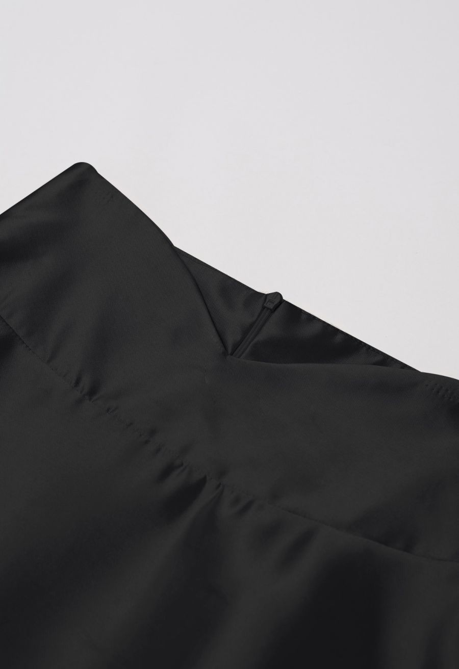 V-Cut Shaped Hi-Lo Hem Maxi Skirt in Black