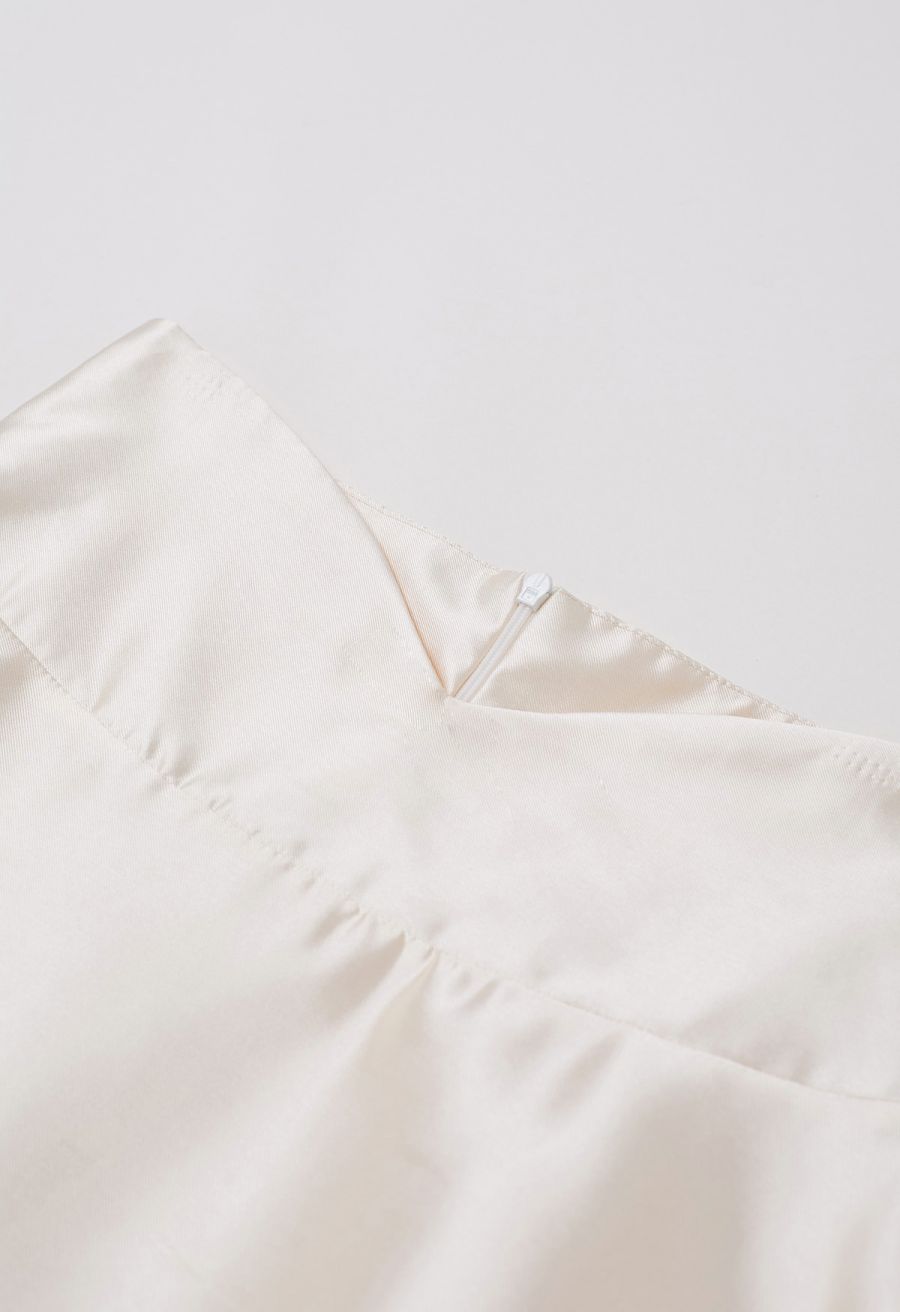 V-Cut Shaped Hi-Lo Hem Maxi Skirt in Champagne