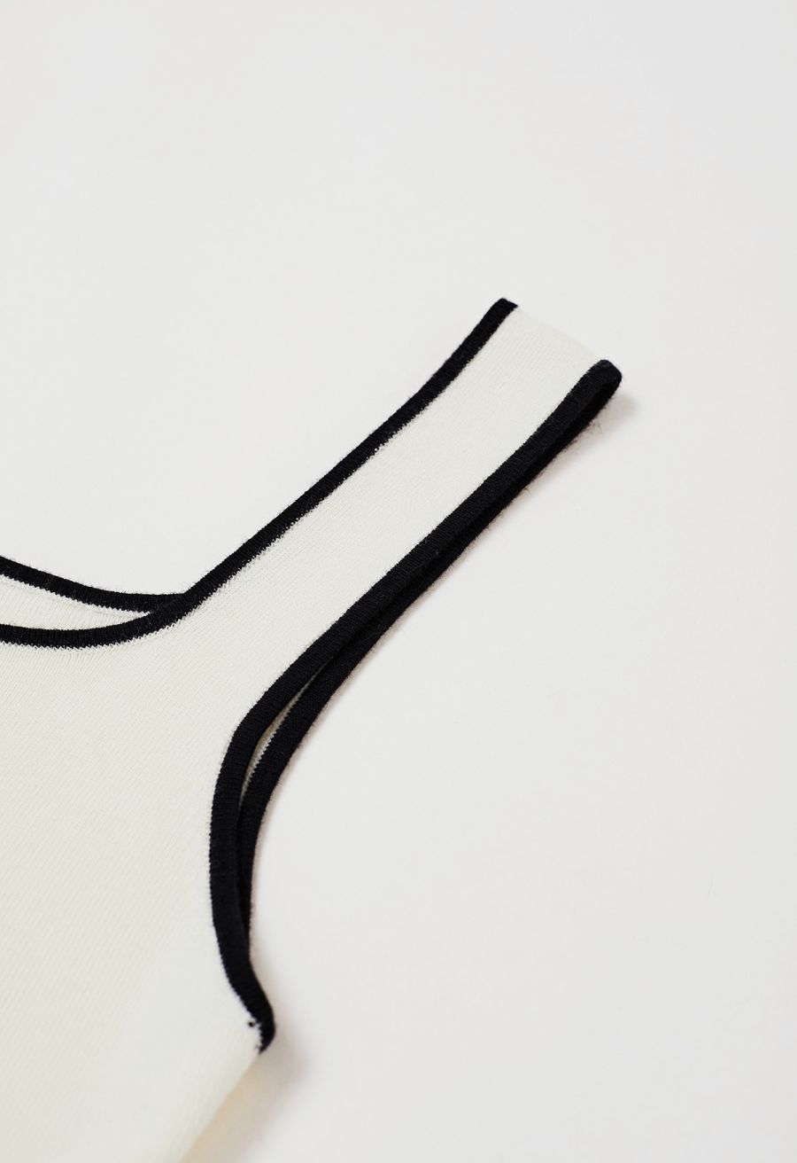 Contrast Edge Square Neck Knit Tank Top in Cream