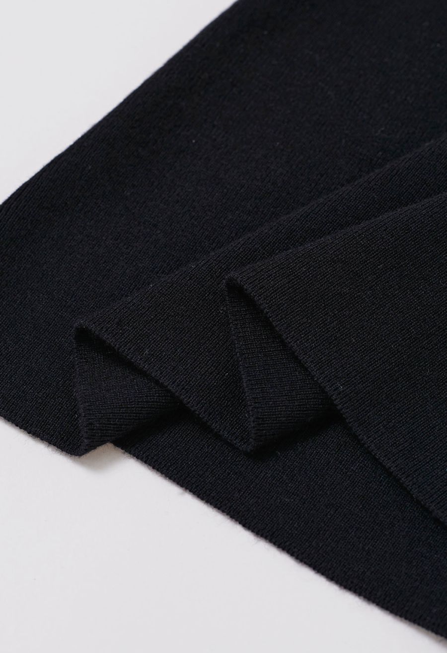 Contrast Edge Square Neck Knit Tank Top in Black
