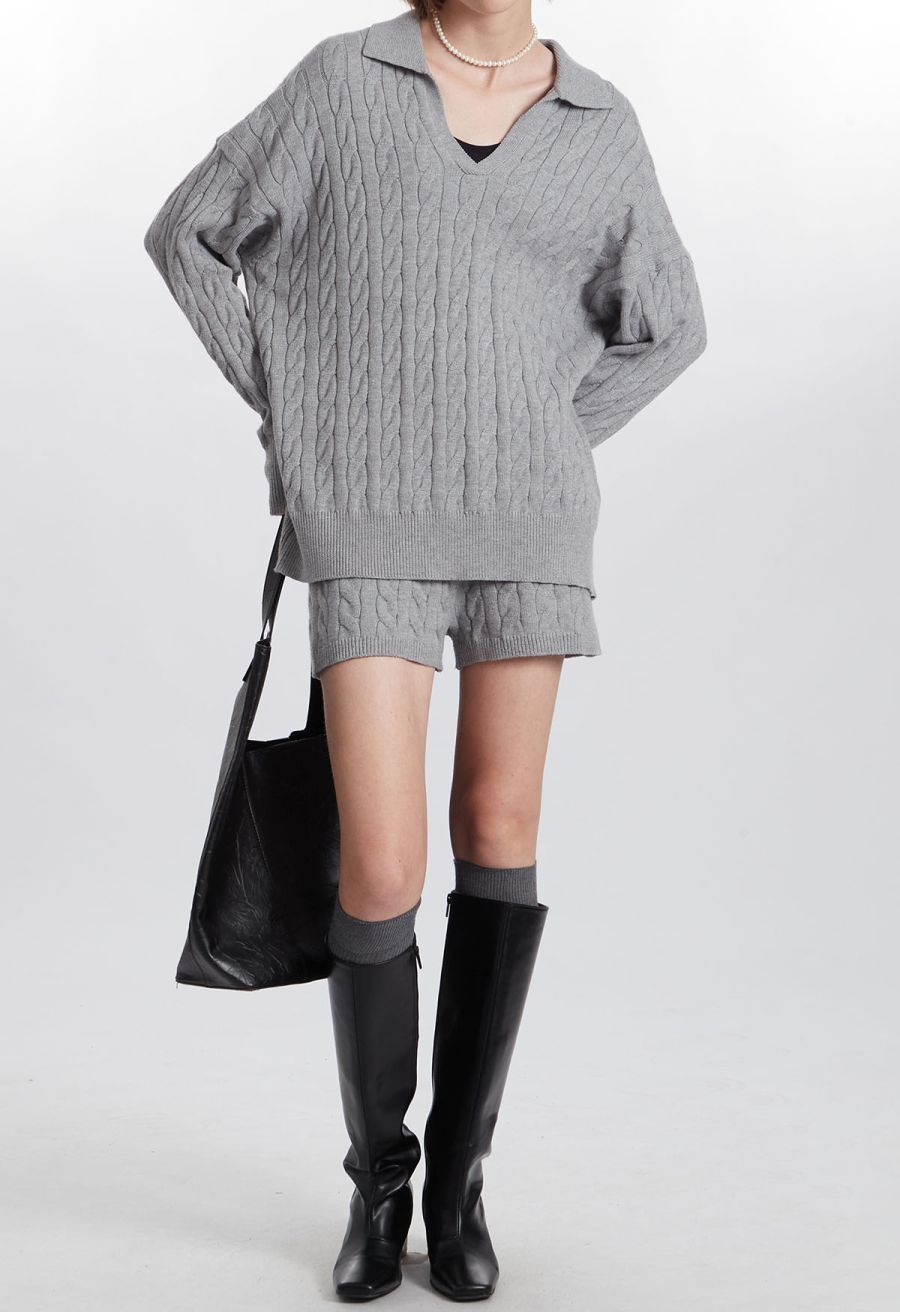 Polo V-Neck Cable Knit Sweater in Grey