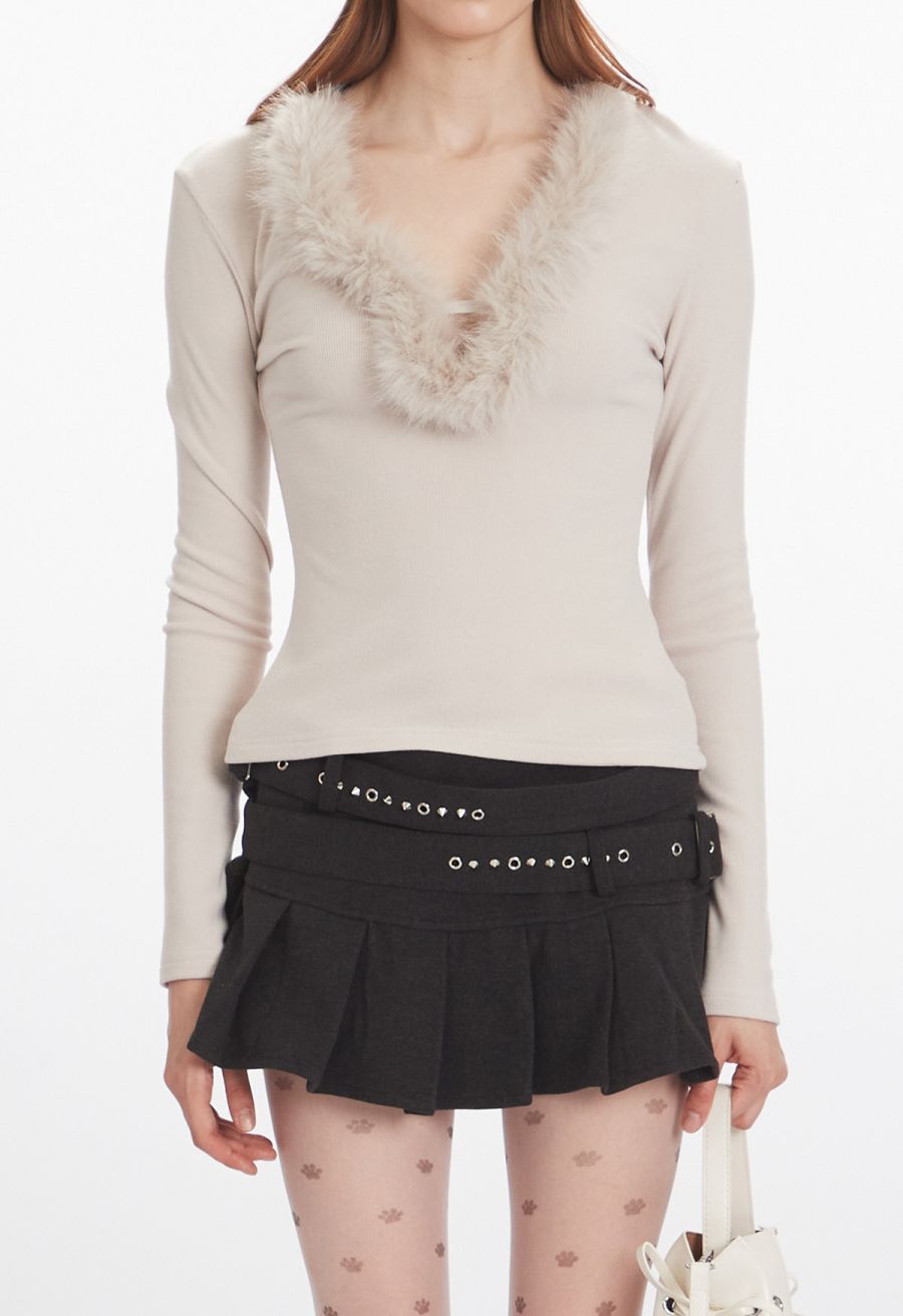 Fuzzy Plunge V-Neck Fitted Top in Ivory