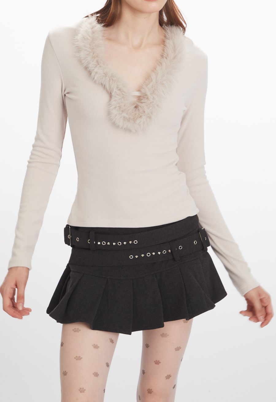 Fuzzy Plunge V-Neck Fitted Top in Ivory