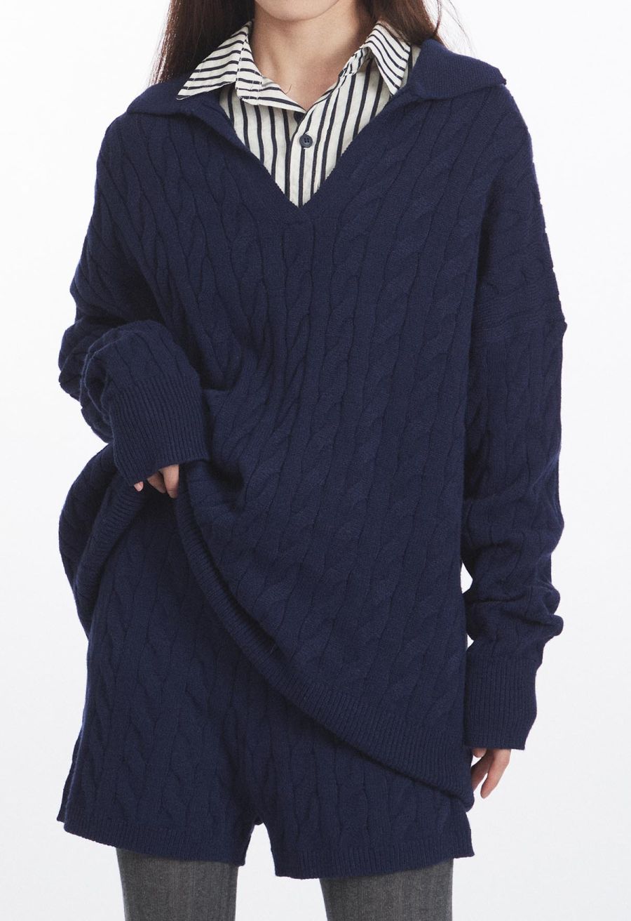 Preppy Style Cable Knit Shorts in Navy