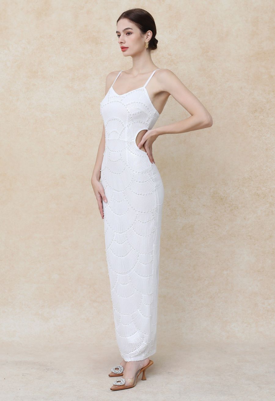 【0.5lbs】Scallop-Shaped Sequined Pearl Slit Gown in White