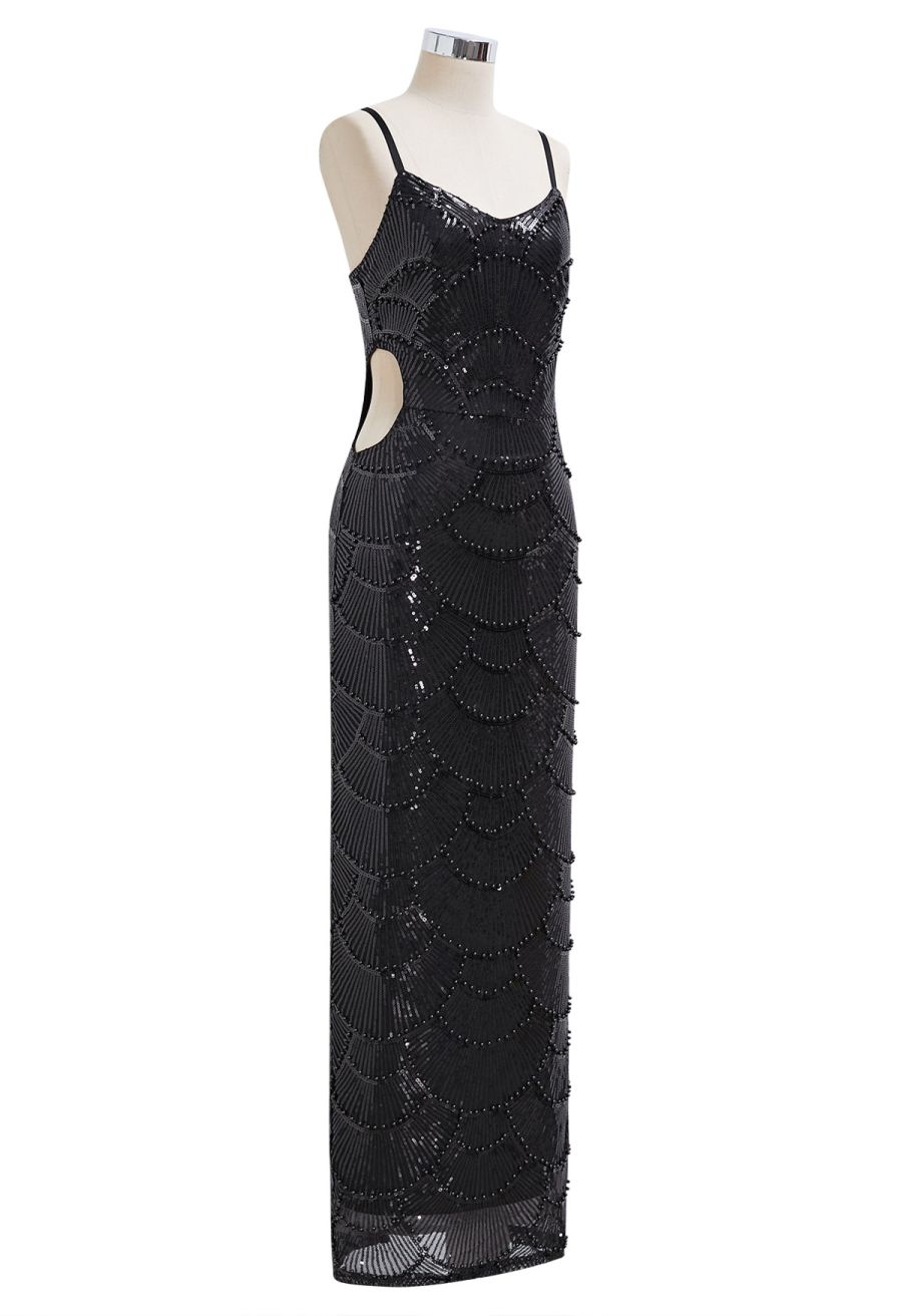 Scallop-Shaped Sequined Pearl Slit Gown in Black