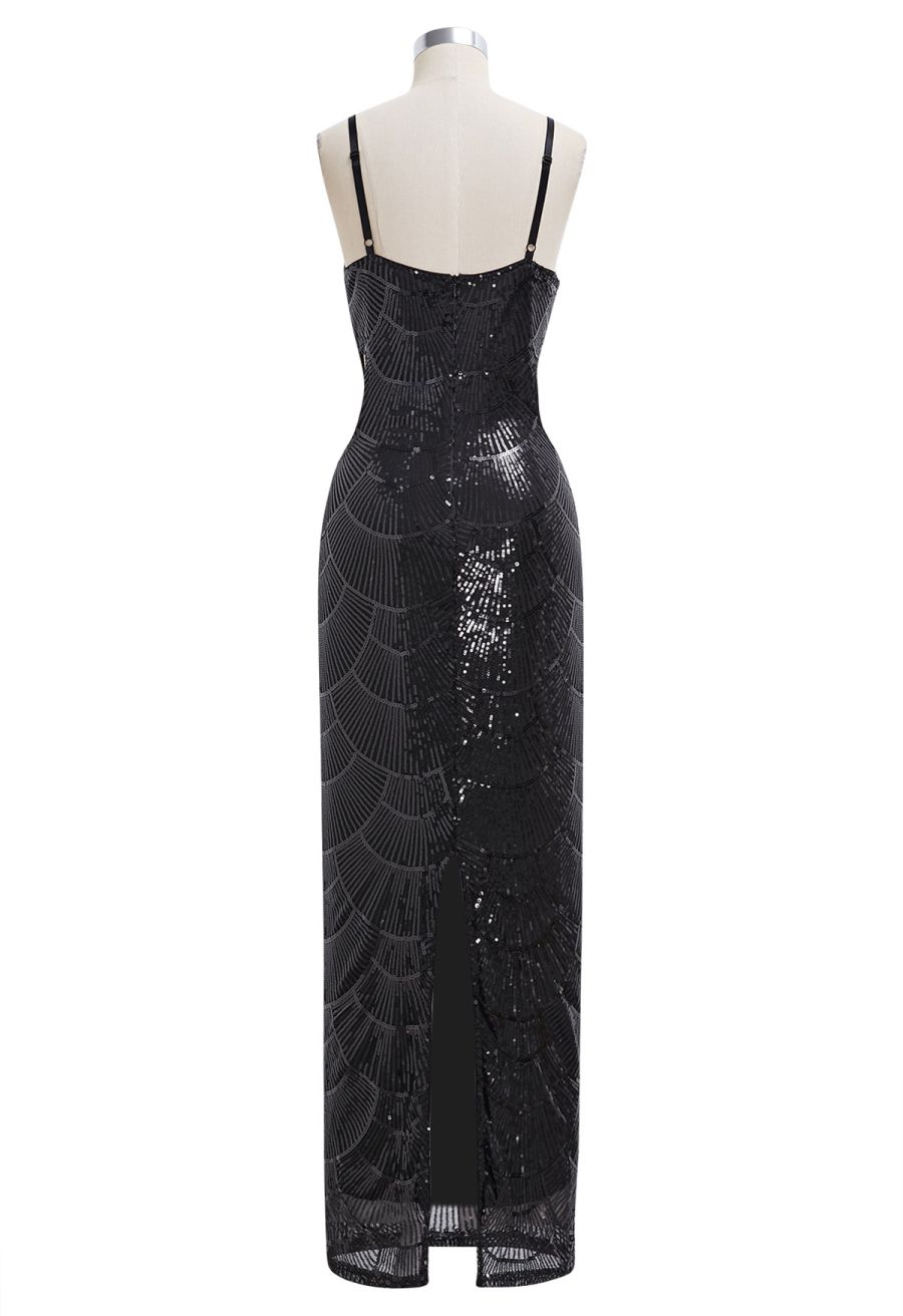 Scallop-Shaped Sequined Pearl Slit Gown in Black