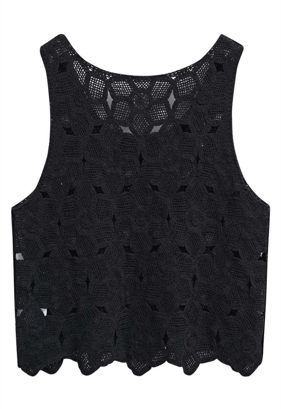 Scoop Neckline Floral Cutwork Crochet Sleeveless Top in Black