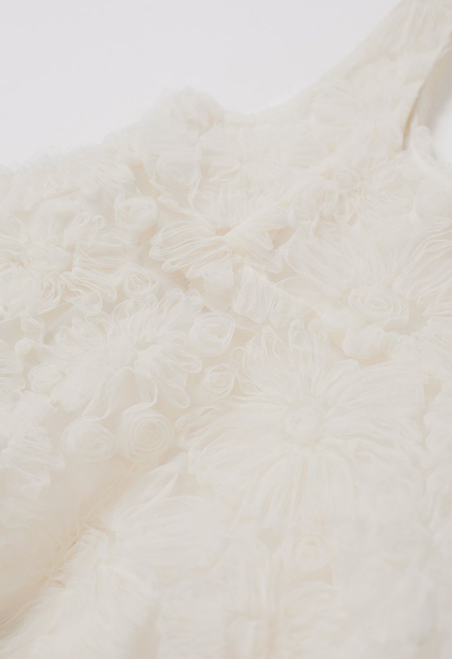 Tapework Lace Floral Peplum Top in Cream
