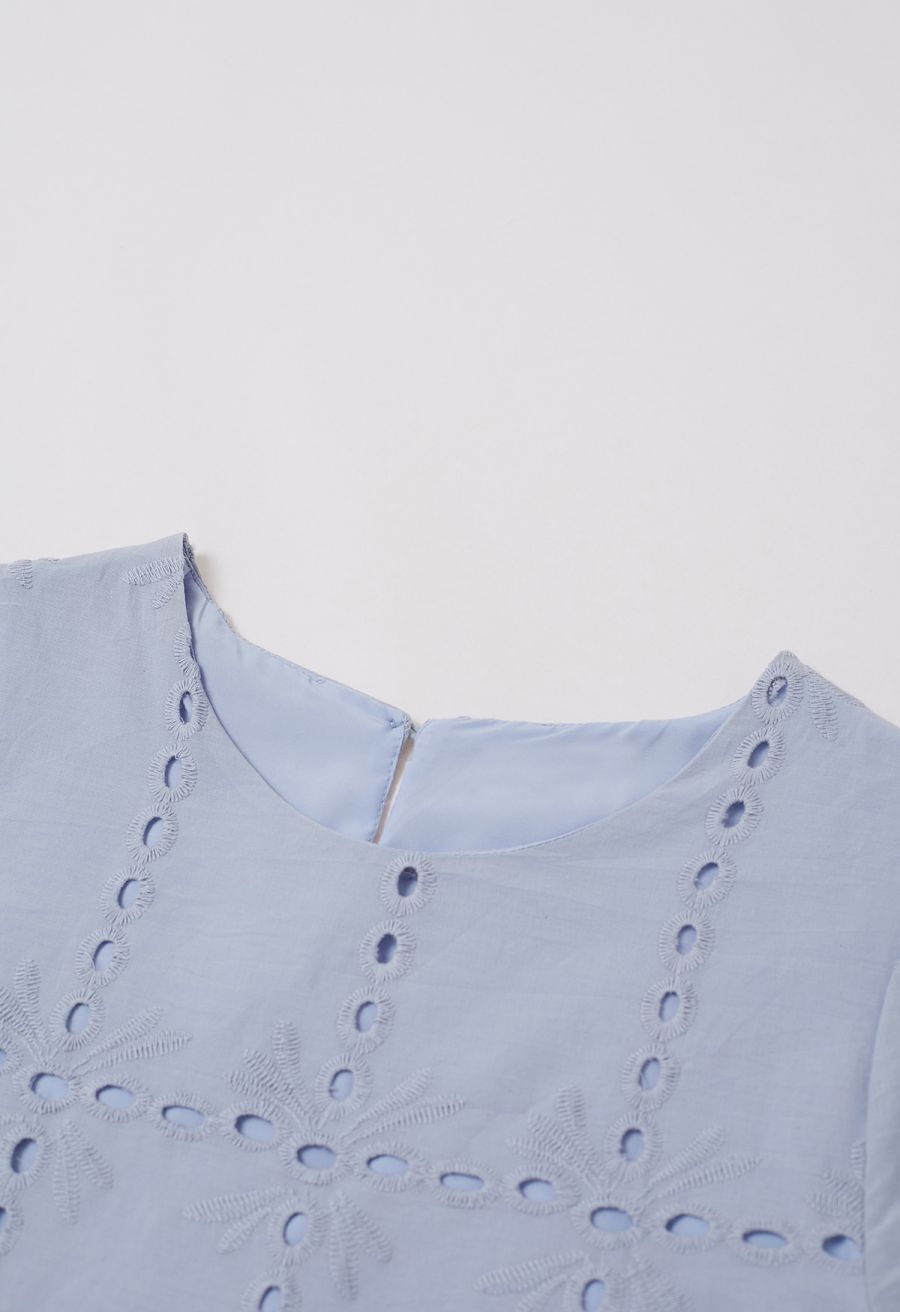 Grid Embroidered Eyelet Short Sleeve Top in Blue