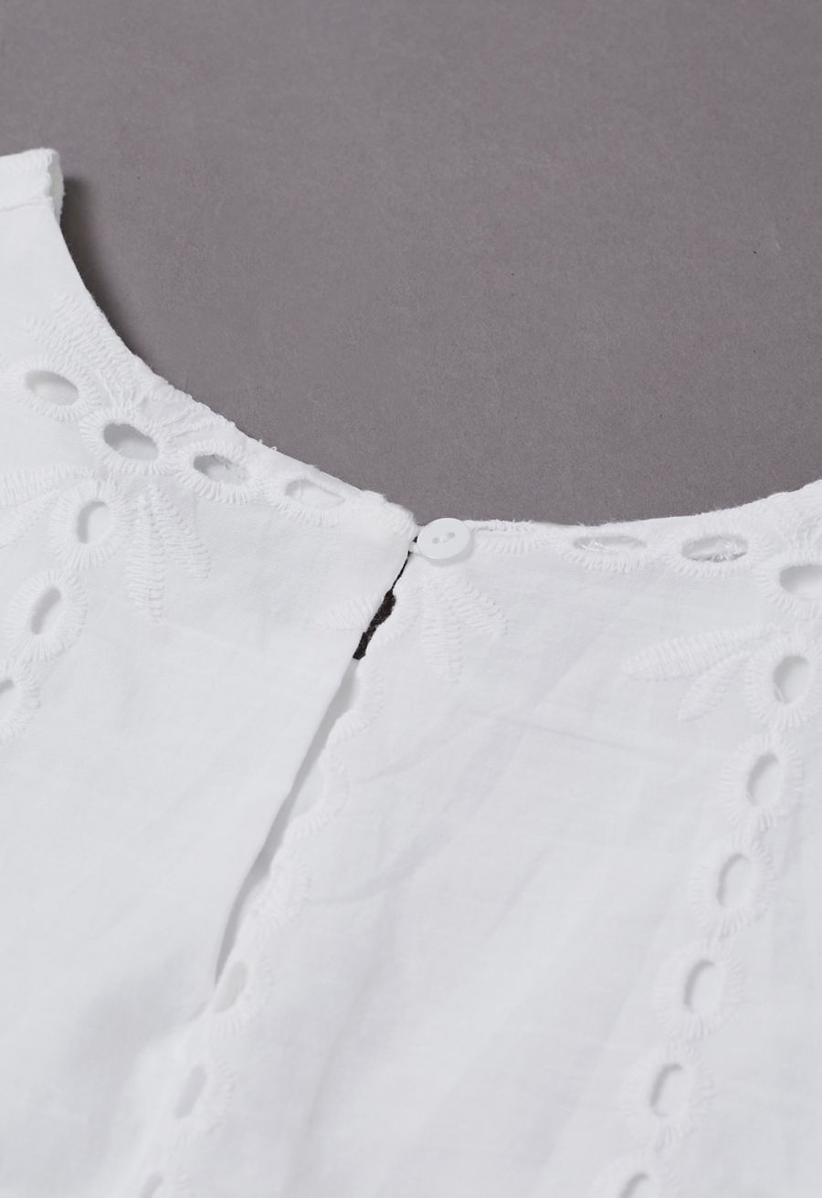 Grid Embroidered Eyelet Short Sleeve Top in White