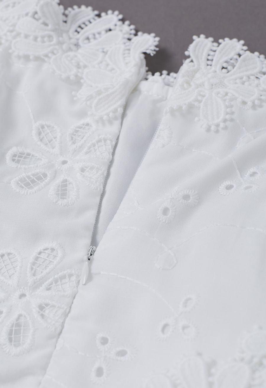 3D Floral Embroidered Lace-Up Cami Maxi Dress