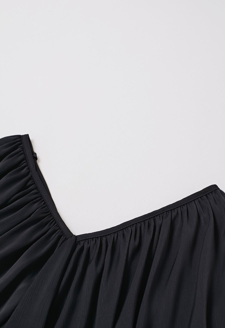 Whimsical Puff Sleeve V-Neck Top in Black