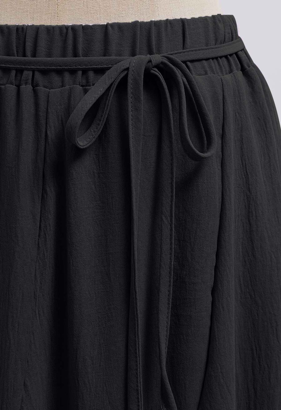 Tie-Waist Panel Asymmetric Midi Skirt in Black