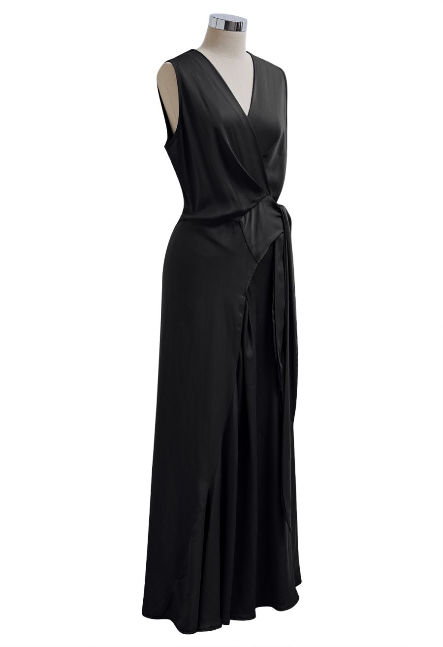 Vintage Elegance Wrap Front Sleeveless Maxi Dress in Black