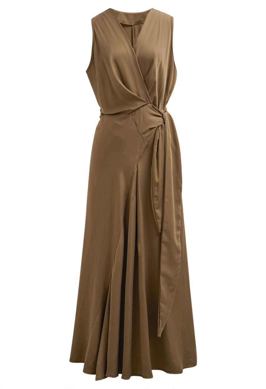 Vintage Elegance Wrap Front Sleeveless Maxi Dress in Brown