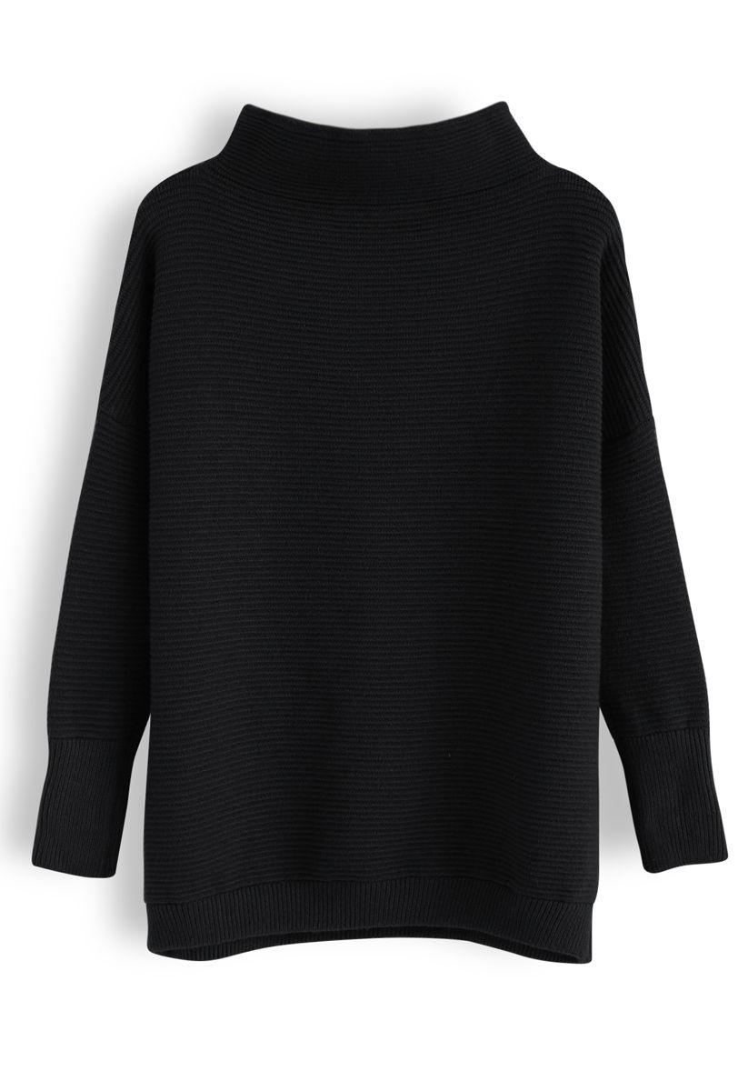 Cozy Ribbed Turtleneck Sweater in Black