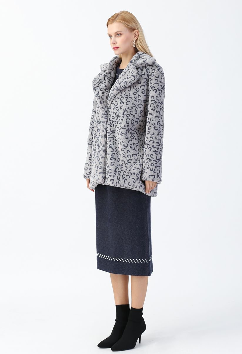 Collared Leopard Faux Fur Coat in Grey