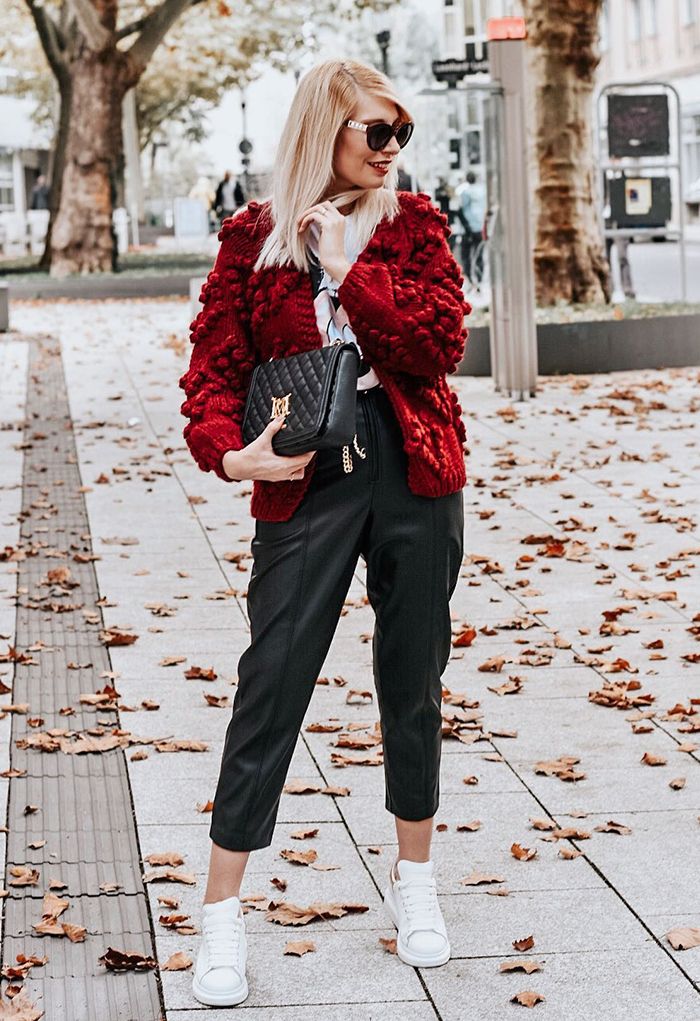 Knit Your Love Cardigan in Wine