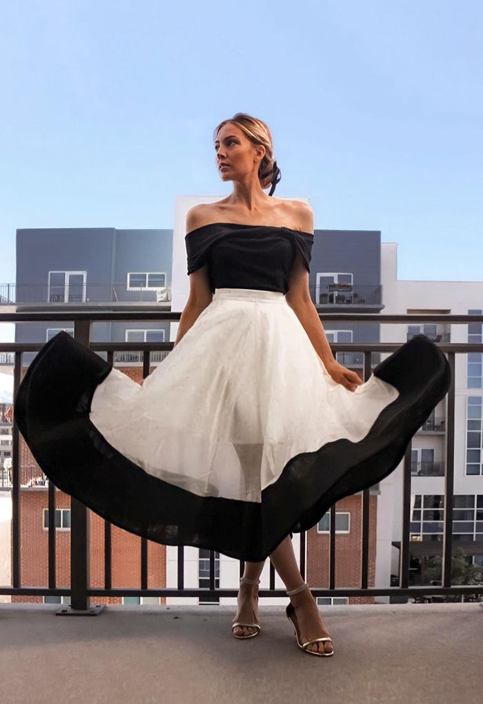 Side Knot Off-Shoulder Fitted Top in Black