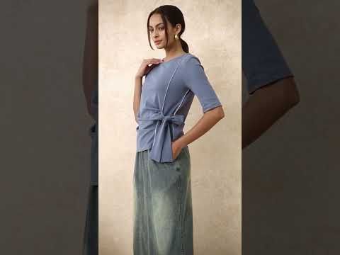 Self-Tie Bowknot Zip Tape Decor Top in Dusty Blue