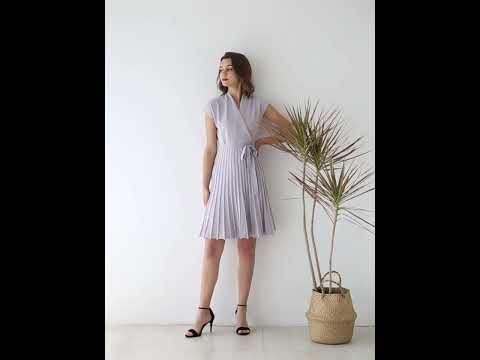 Pleated Sleeveless Wrapped Knit Dress in Lavender