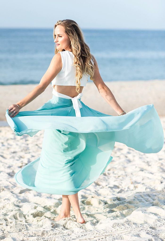 A Fan of Bowknot Crop Top in White