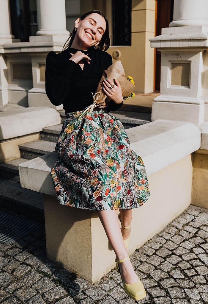 Spring Scenery Jacquard Pleated Midi Skirt