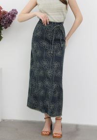 Floral Jacquard Tie-String Fringed Denim Maxi Skirt