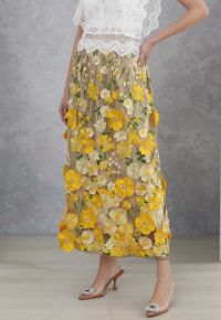 3D Floral Applique Mesh Tulle Maxi Skirt in Yellow