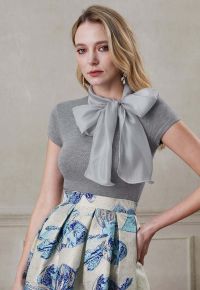 Organza Self-Tie Bowknot Short Sleeves Knit Top in Grey