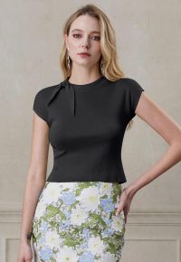 Side Tie Knotted Cap Sleeve Crop Knit Top in Black